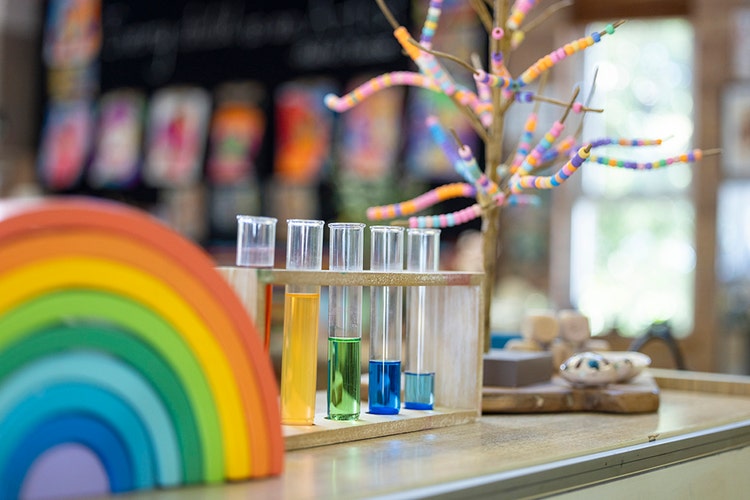 Image of a bright classroom